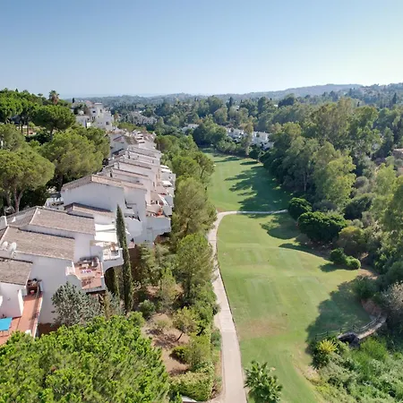 Magnifica Adosada La Quinta Golf * מאלגה
